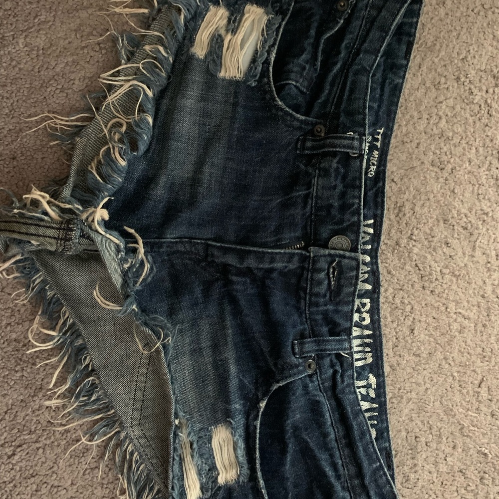Volcom short shorts